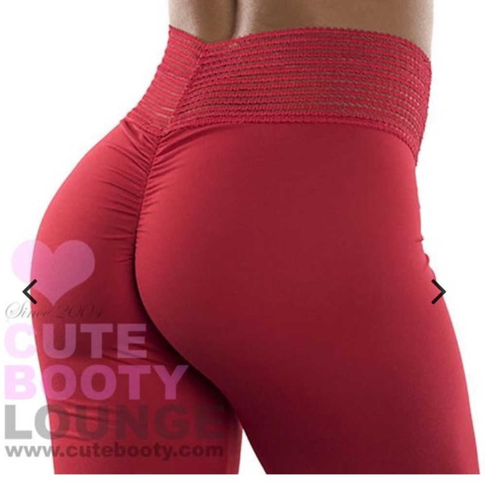 Brand new Cute booty lounge red leggings NWT small